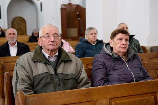 84014273a59bd7d237a6d5226166cdb8