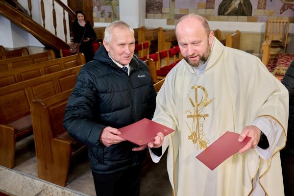 248930494f17a6cafd23bcccd751b8e6