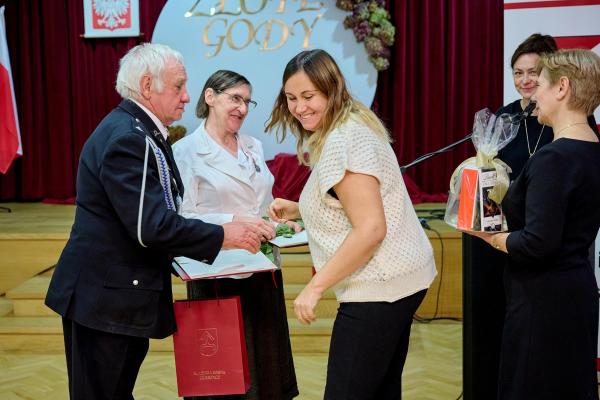 eb92e36bf1259424a6d5395f38cb2899