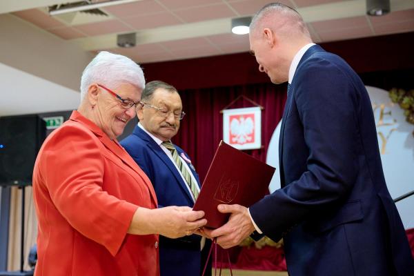 bff1e70ea0035cc2b1ee6225c081c705