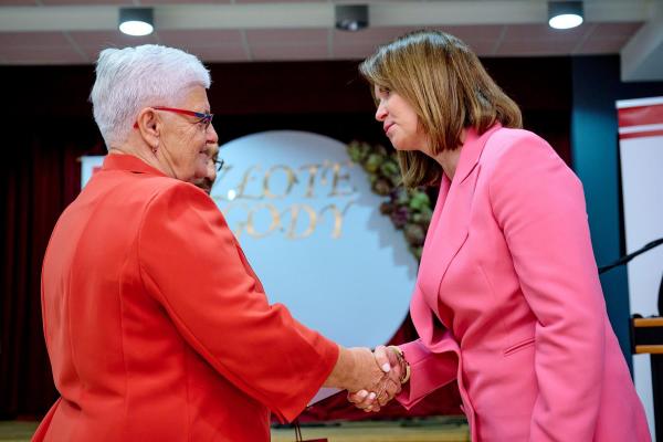 3456f514e574f6a40d21a5e859fe797c