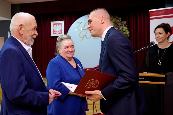 0f57b0c5b65c4a467e7fa12e53f6b36a