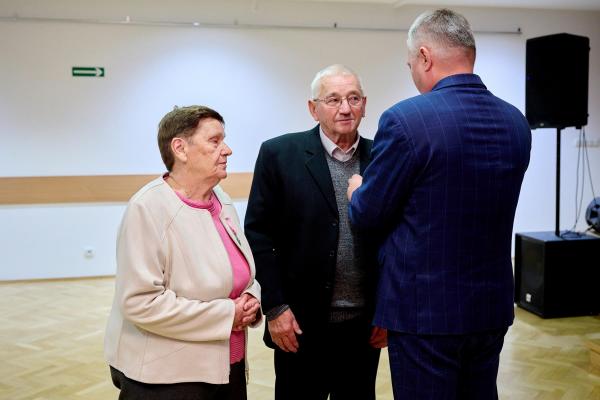 f11167ad44181055d4765b1781677f3b