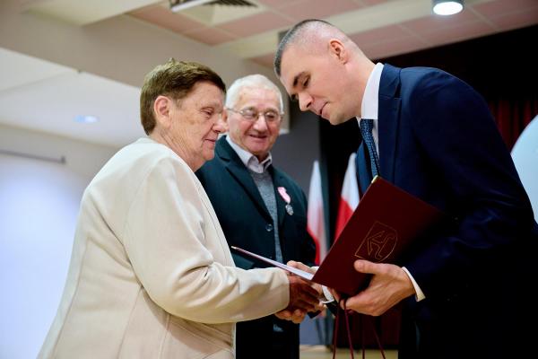 8c4c5528a8d53947d24dc84cbbb60eca