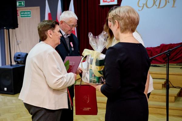 477b4e5a7278d95644d3fa149e31dcb3