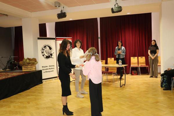 e2a989644967b02aef3d8051d6535d09