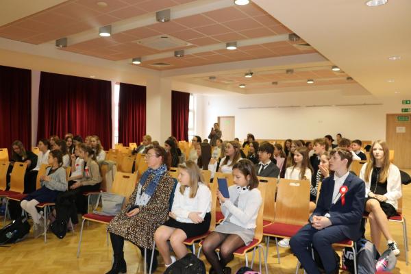 a36d29f7e621718d7479cf7ffdeccc90