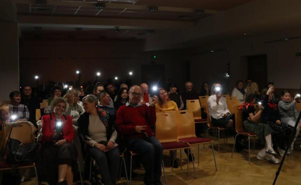 8725826c8b59054c219bda284e6f51ac