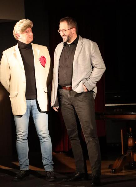 85265a688e7e4ebef341e8c511bbf565