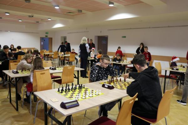 f606450b6ef1cc9bc095a787cd5a863e