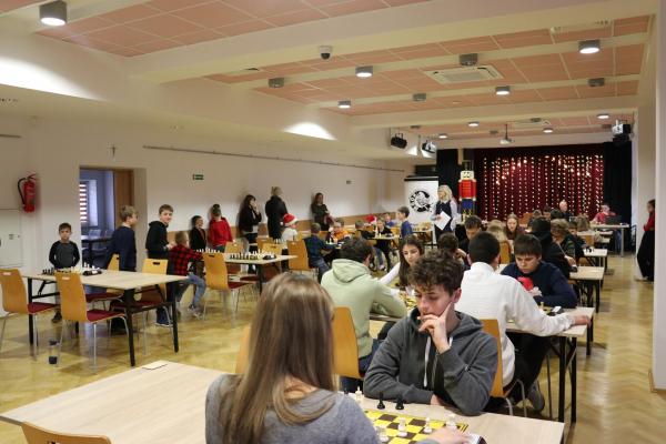 8cea9c3fbddba56100076c814a88c18e