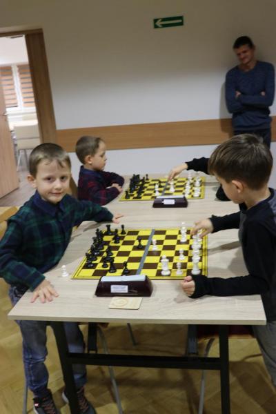 7ad5ead161e514b3b0b5b014d3d25bd9