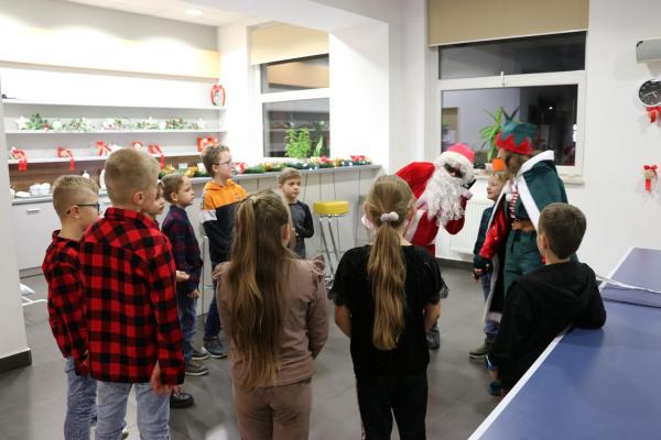 fa108b8c094c147d4805d91cd7d7e42e