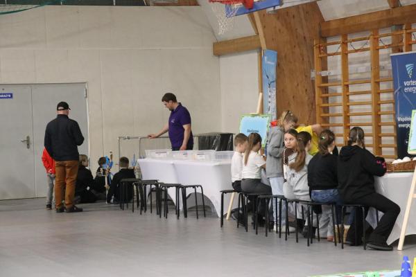 ad928d0885d0b8c1251882ee0cb633f7