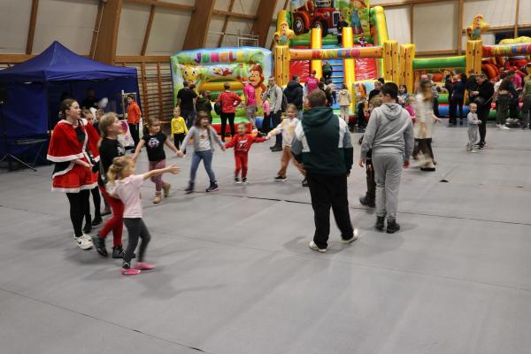 04a6ac7c96adf2a6d9183b41a0a2a906