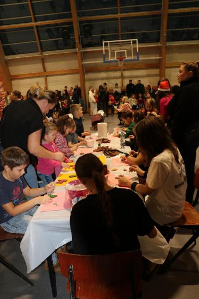 b8e12c22934de6e7ef64433c9dbfdb71