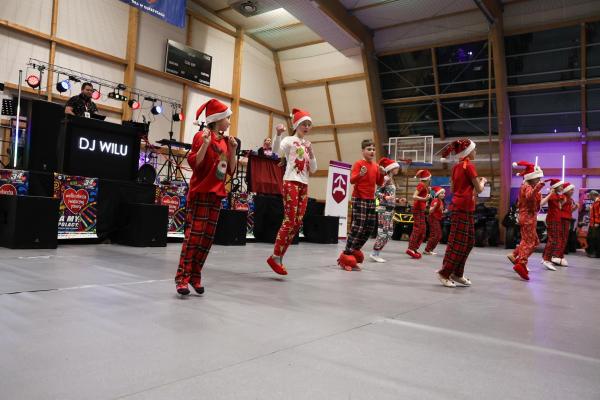 8dcb9b0204fe3ec6b3844a7681d7b570