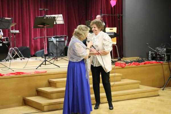 dba79ef5c89c91455426f808ce581e5b