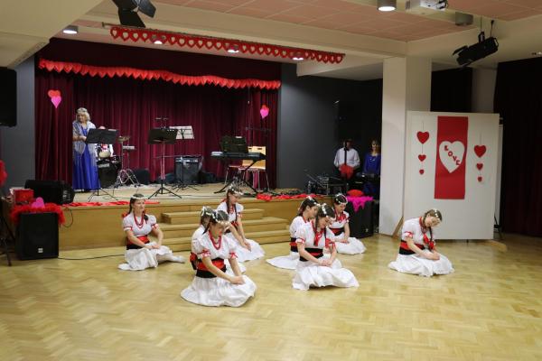 6fa77f863bec432174afd39d79e585e6