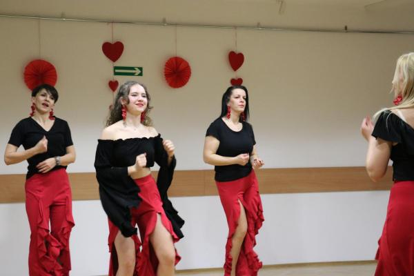 d3f4d28662b2eea8143cf824a7c8f1f0