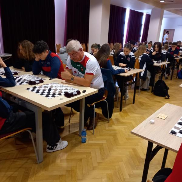 a70aa11690e12f62141f66ba3b8ab74f