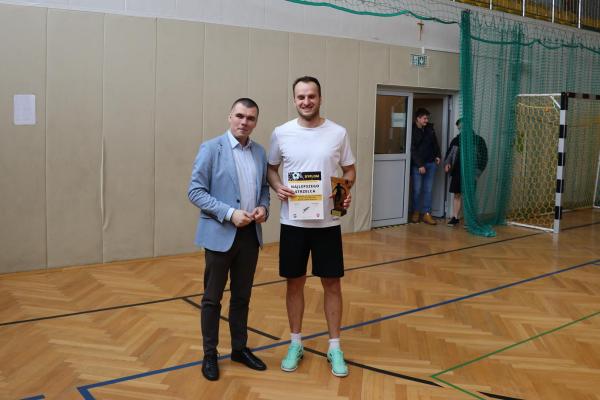 40678cbc60c4c692ae47117d2042ac6c