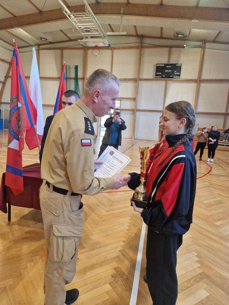 4d81b88e7c23e98481f5ff7c56ee8ac0