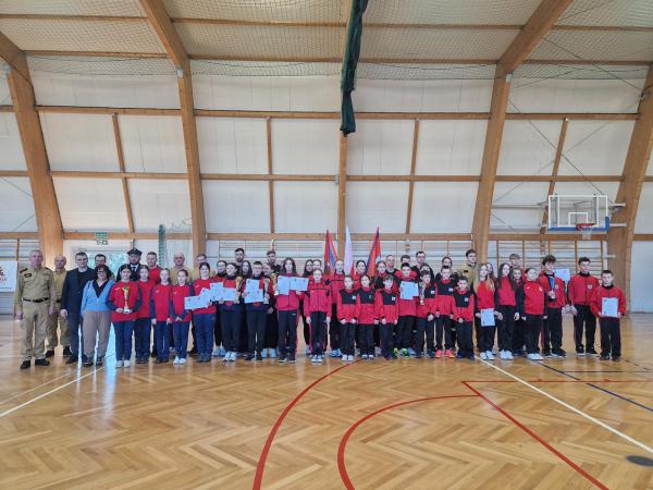 c2f162f98e77328f252b0bbe387dcb4e