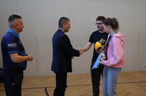 2489de605faba7c6627fd5fa8ea20034