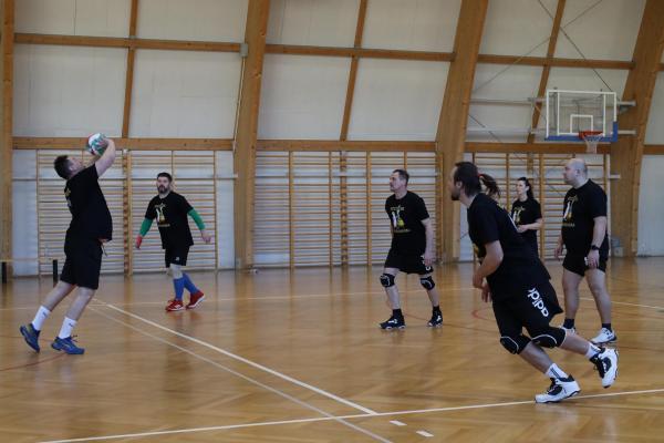 e14e217ad892702627876ec3b6b5a060