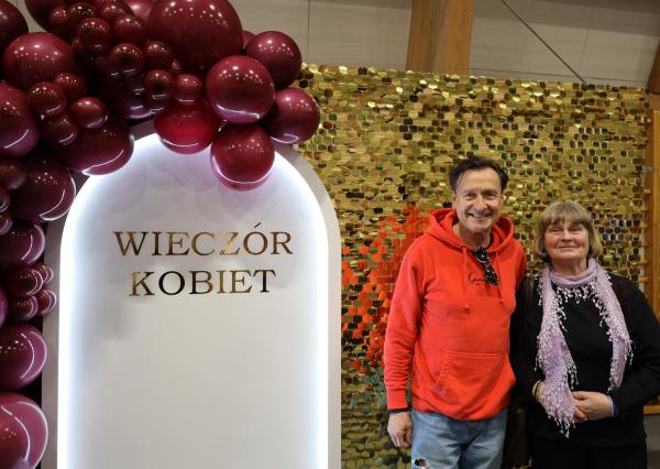 03d517af1d125aa578a828fbcef4a122