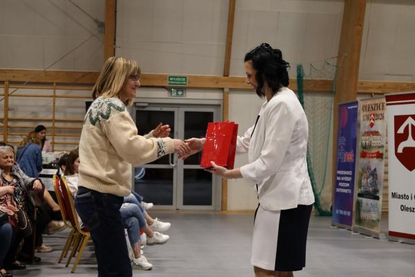 c38e2c89f9eb89b13e6ecfd7511aefaf