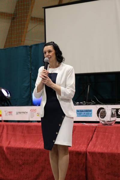 453f2fbf4eed66a2960a059e6e063319