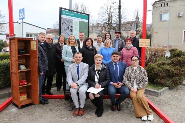 b7c1fdb85df6837f118de2b7cb9d9402