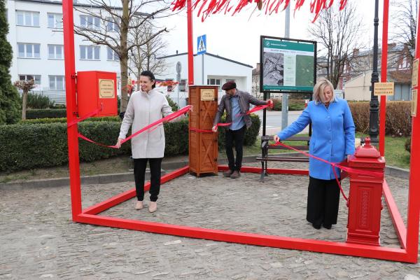 224690c976c4e8dd9c95e99ae6eb3a5d