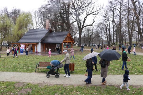 00815765dfe611babd6af51d06eba94a